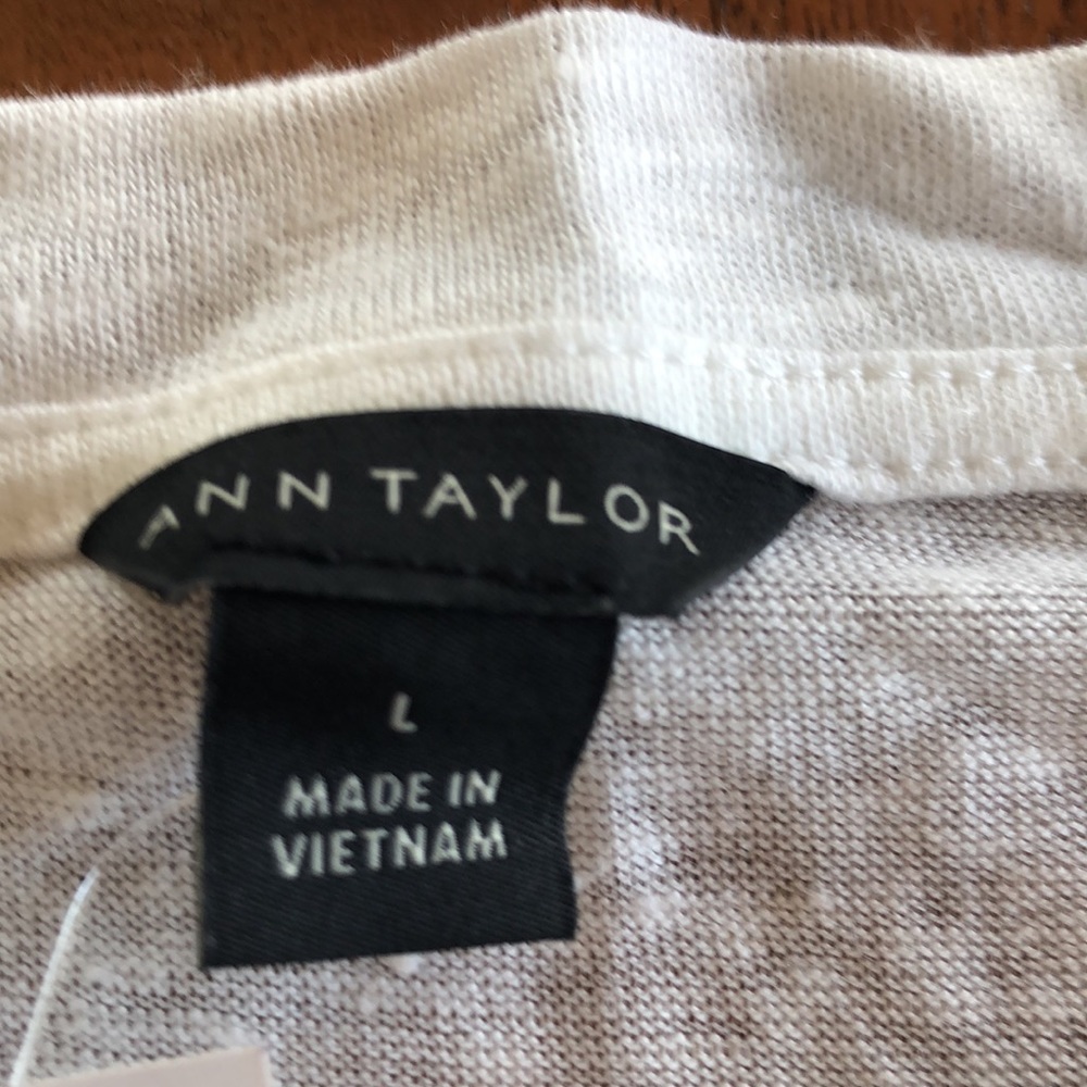 Ann‎ Taylor Cut Out 100% Linen Tee White Sz L - NWT - Picture 5 of 8